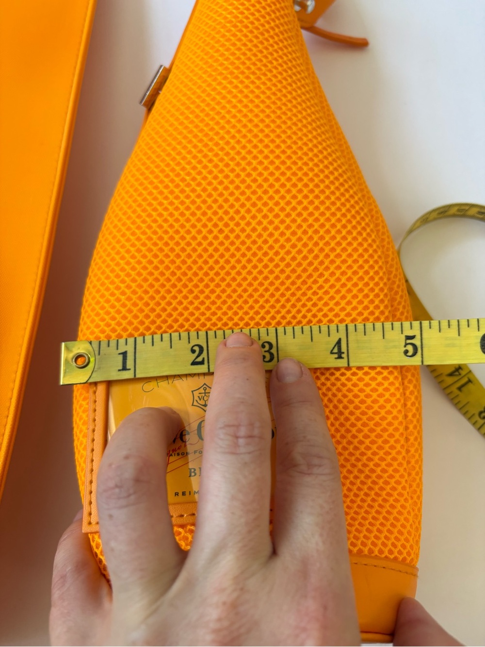 Veuve Clicquot Insulated Ice Bottle Jacket Orange Champagne Brut Decor Cooler - Picture 7 of 7
